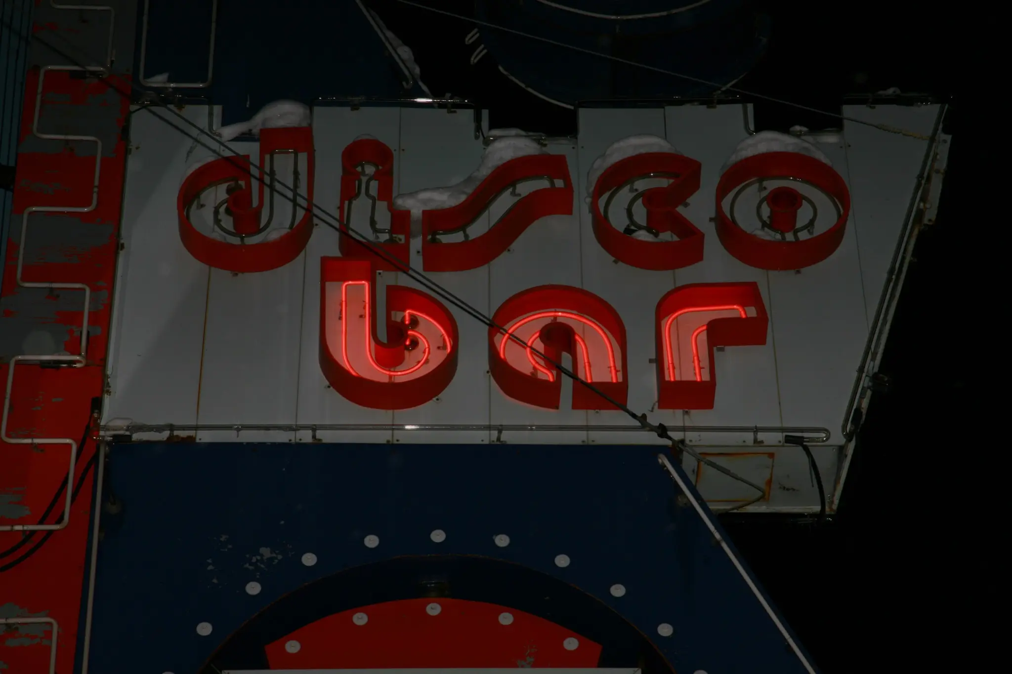 Enseigne néon disco bar - Vie de Château